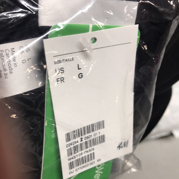 Short Turtleneck Top - Picture 2 of 2